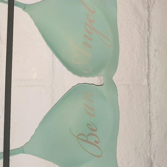 Vintage VS Angel Wing Bra 38C - Picture 4 of 6